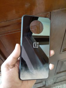 Design is very nice, glossy finish 😻😻