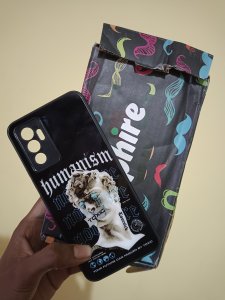 GOOD PRODUCT AND QUALITY, ITS PERFECTLY FITTED TO MOBILE PHONE